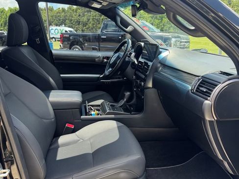 Used 2022 Lexus GX 460 w/ Black Line Special Edition AWD/4WD image 9