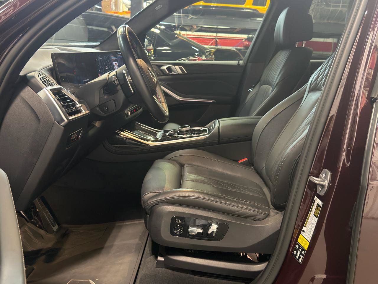 Used 2023 BMW X7 M60i w/ Executive Package AWD/4WD image 13