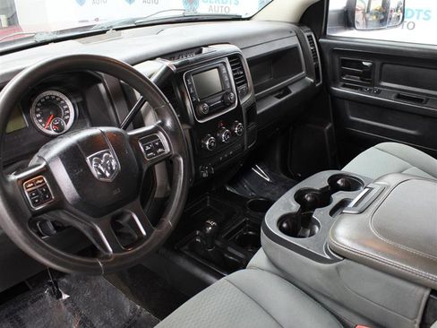 Used 2013 RAM 3500 Tradesman w/ Chrome Appearance Group AWD/4WD image 7