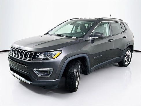 Used 2020 Jeep Compass Limited image 2