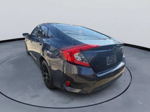 Used 2019 Honda Civic LX image 4