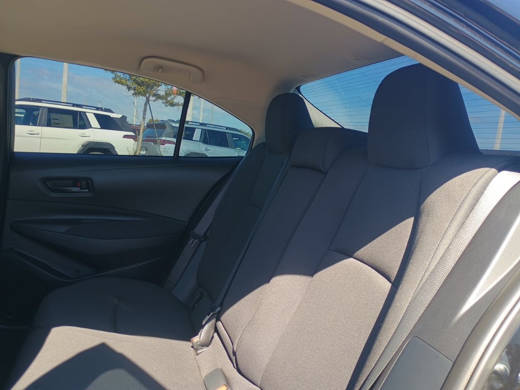 Used 2023 Toyota Corolla LE FWD image 16
