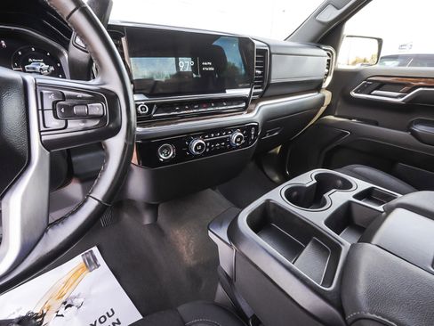 Used 2024 GMC Sierra 1500 Elevation w/ X31 Off-Road Package image 25