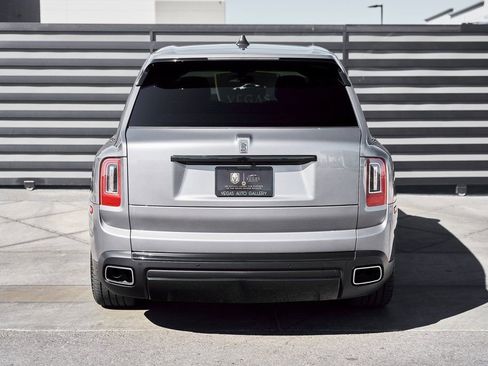 Used 2023 Rolls-Royce Cullinan AWD/4WD image 17