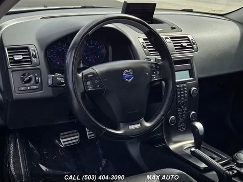 Used 2011 Volvo C30 T5 R-Design image 14