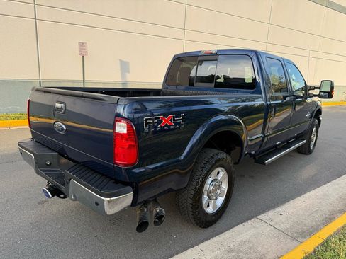 Used 2011 Ford F250 Lariat w/ Lariat Ultimate Pkg AWD/4WD image 4