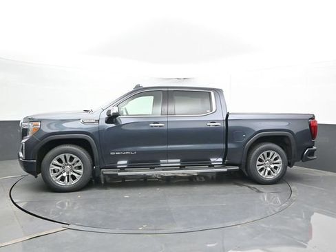 Used 2021 GMC Sierra 1500 Denali w/ Technology Package AWD/4WD image 5