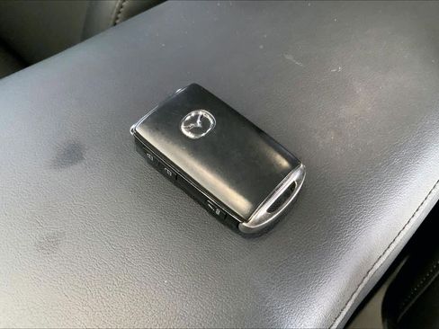 Used 2024 MAZDA MAZDA3 s image 15