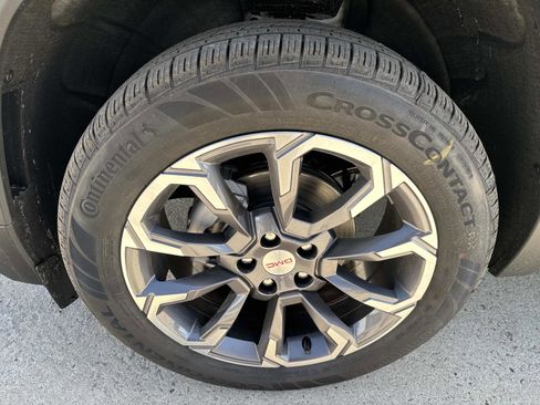 New 2026 GMC Terrain Elevation w/ Elevation Premium Package image 10