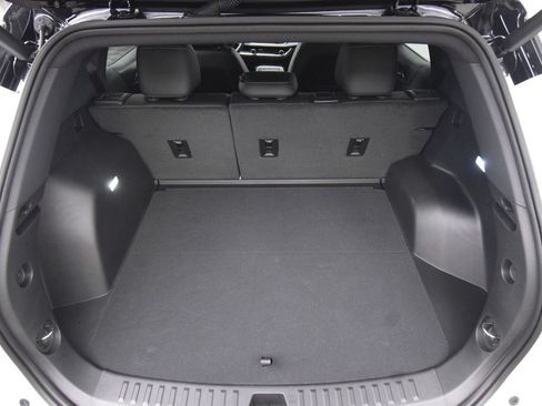 Used 2026 Chevrolet Equinox LT w/ Convenience Package II FWD image 30