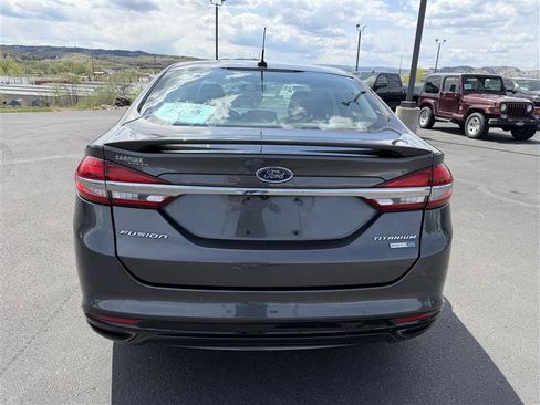 Used 2018 Ford Fusion Titanium AWD/4WD image 6