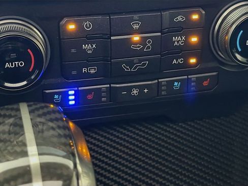 Used 2019 Ford F150 Raptor w/ Equipment Group 802A Luxury AWD/4WD image 23