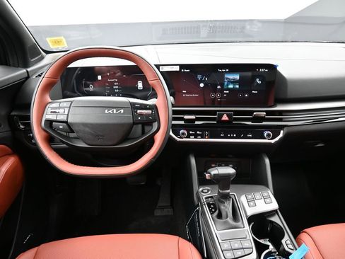 New 2026 Kia Sportage SX FWD image 20
