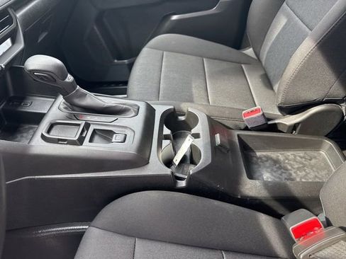 Used 2023 Chevrolet Colorado W/T RWD image 12