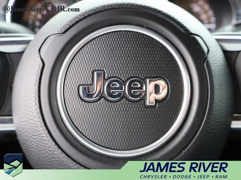 Used 2023 Jeep Wrangler Unlimited Rubicon 4xe w/ Cold Weather Group AWD/4WD image 26