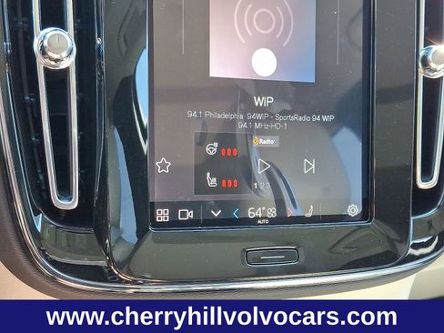 New 2025 Volvo XC40 B5 Ultra w/ Protection Package Premier image 22