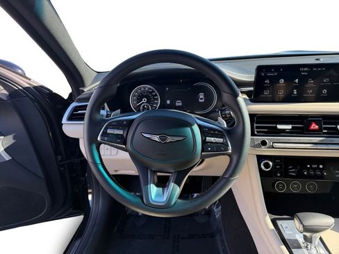 Used 2026 Genesis G70 2.5T image 12