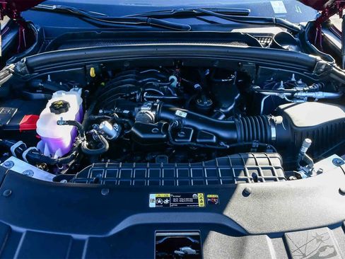 New 2025 Jeep Grand Cherokee Limited image 12