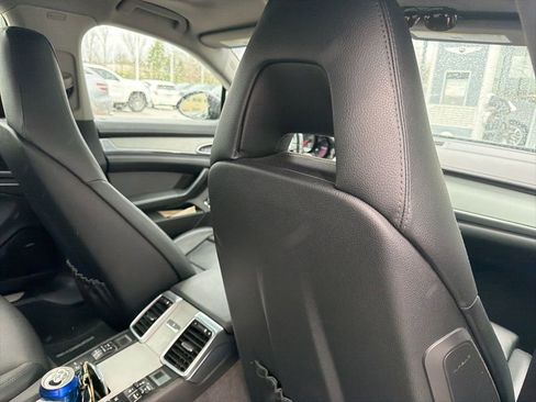Used 2015 Porsche Panamera image 69