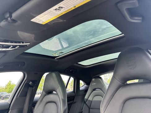 Used 2018 Porsche Panamera 4S AWD/4WD image 23