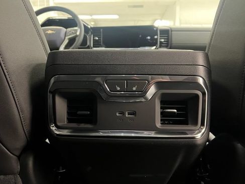 New 2026 Chevrolet Silverado 1500 LTZ w/ LTZ Premium Package AWD/4WD image 24