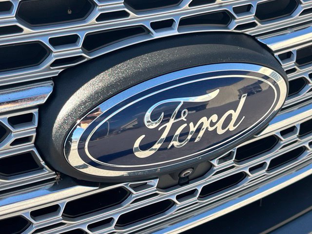 Used 2020 Ford Explorer Limited w/ Hybrid Equipment Group 310A RWD image 31