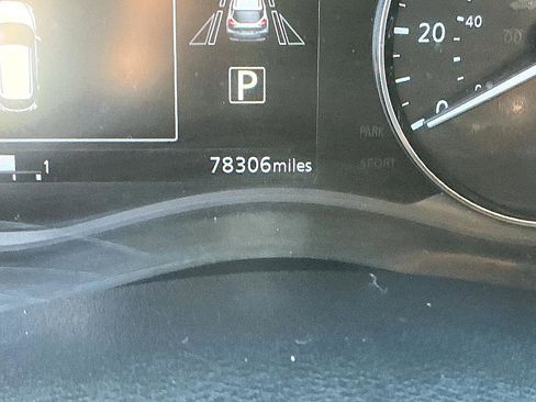 Used 2023 Nissan Kicks SV image 15