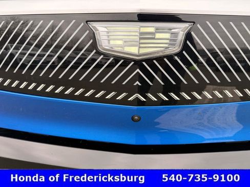 Used 2025 Cadillac Optiq Luxury 1 AWD/4WD image 10