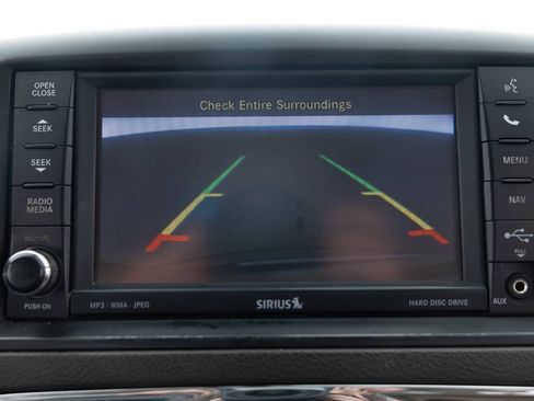 Used 2012 Chrysler Town & Country Touring-L w/ Entertainment Group #2 FWD image 36