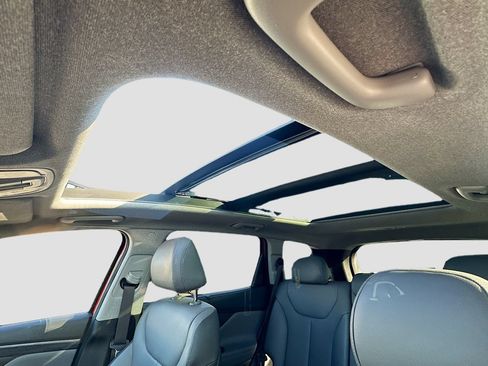 Used 2019 Hyundai Santa Fe FWD image 23