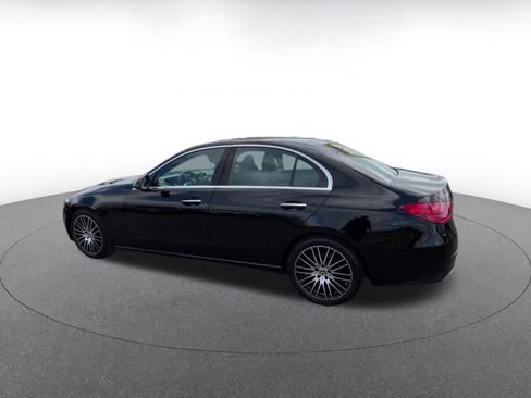 Used 2024 Mercedes-Benz C 300 4MATIC Sedan image 9