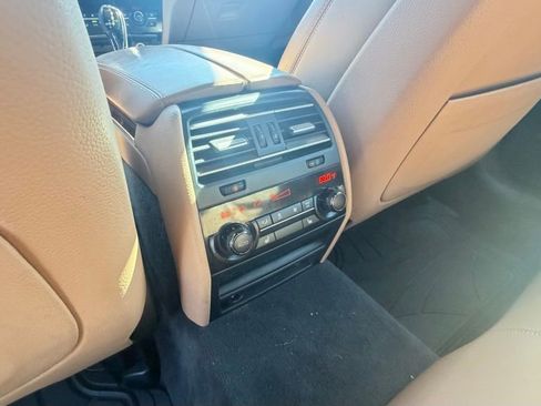 Used 2014 BMW 750i xDrive AWD/4WD image 20