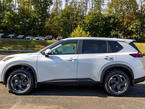 New 2026 Nissan Rogue SV w/ Cold Weather Package image 8