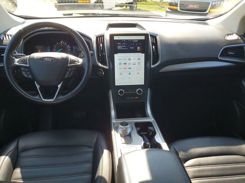 Used 2023 Ford Edge SEL image 14