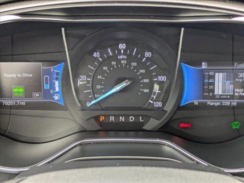 Used 2018 Ford Fusion S image 11