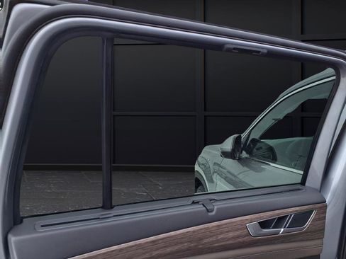 New 2026 Volkswagen Atlas SEL image 11