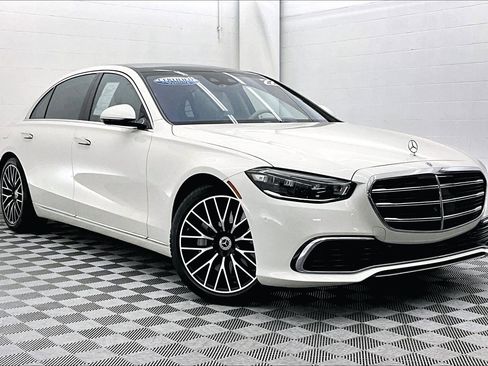 Certified 2022 Mercedes-Benz S 580 4MATIC Sedan image 33