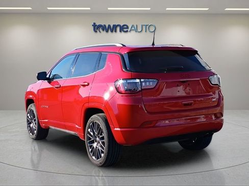 Used 2022 Jeep Compass Limited image 5