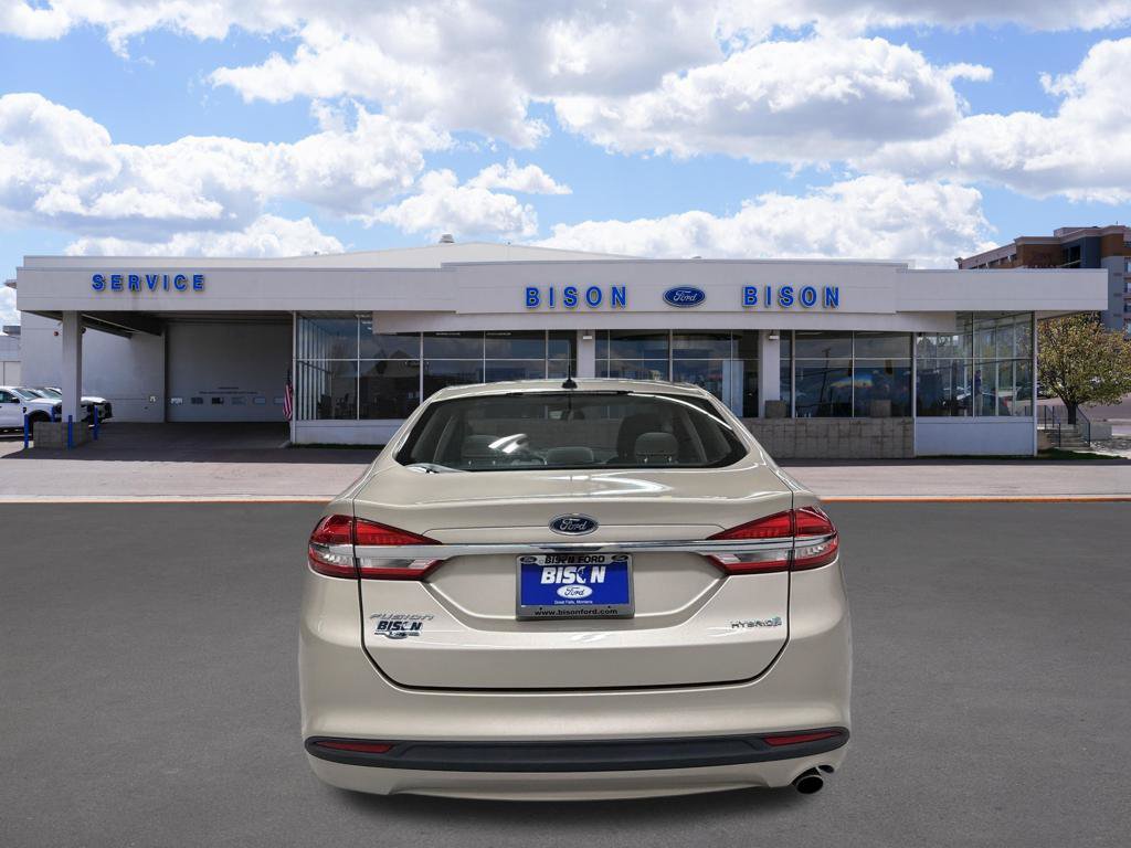 Used 2018 Ford Fusion S FWD image 4