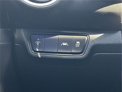 Used 2020 Kia Forte GT image 26