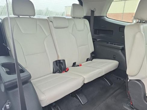 Used 2020 Kia Telluride S AWD/4WD image 8
