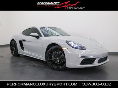 Used 2019 Porsche 718 Cayman RWD image 1