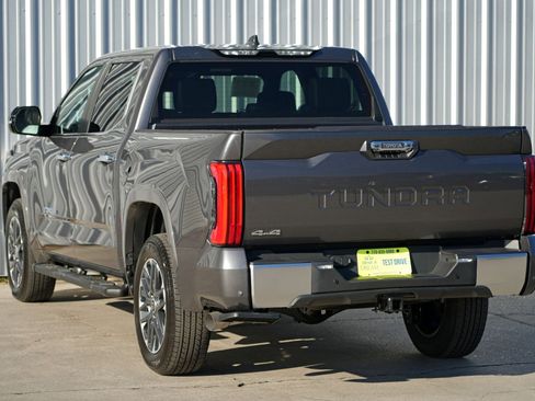 Used 2025 Toyota Tundra Limited image 51