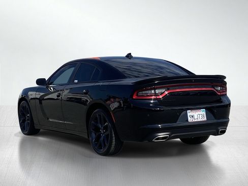 Used 2023 Dodge Charger SXT w/ Blacktop Package RWD image 4