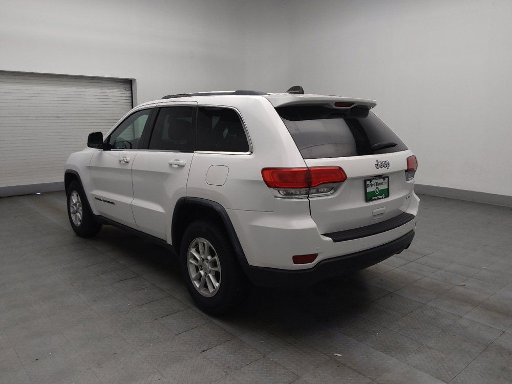 Used 2019 Jeep Grand Cherokee Laredo RWD image 5
