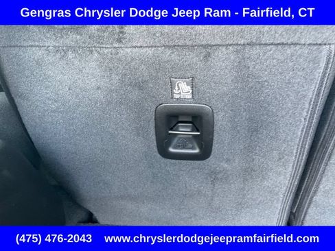 Certified 2025 Jeep Wrangler Unlimited Sahara AWD/4WD image 33