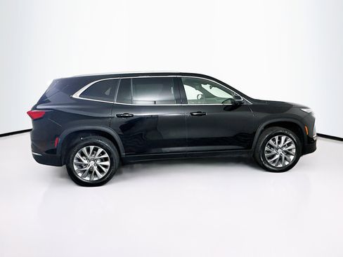 Used 2025 Buick Enclave Preferred image 10