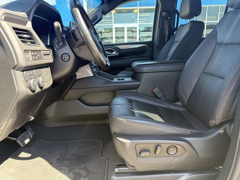 Used 2023 Chevrolet Tahoe RST w/ Sport Performance Package AWD/4WD image 17