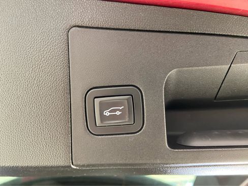 Used 2019 Cadillac XT5 Luxury image 10