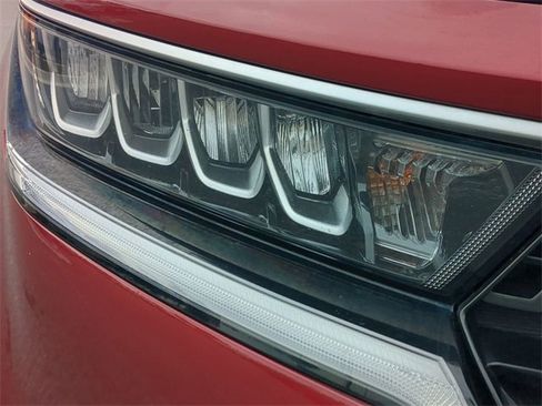 Used 2022 Kia Sorento LX image 9